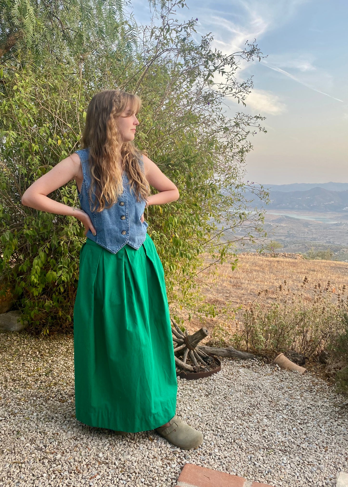 Diane full volume skirt in Emerald