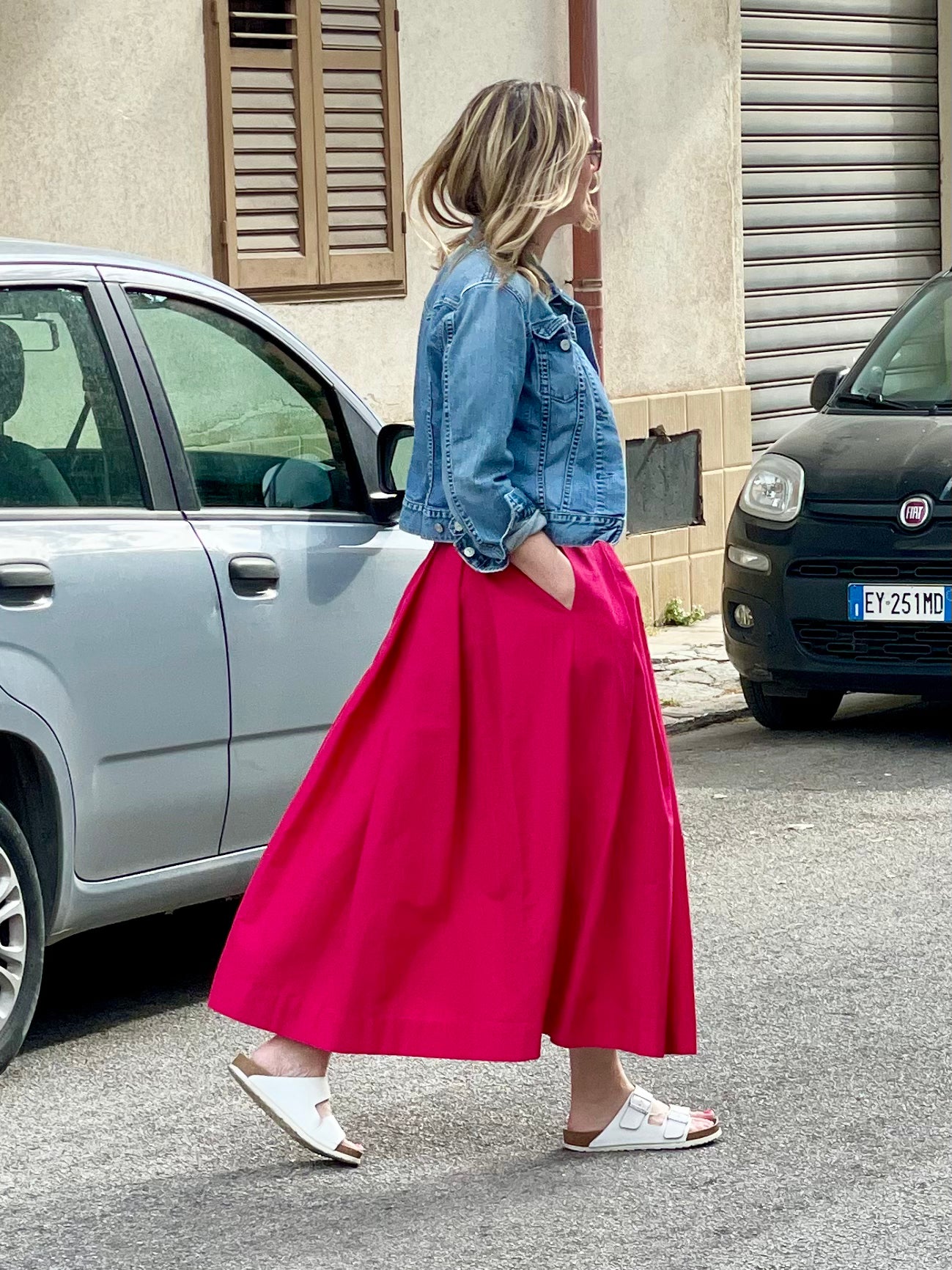 Diane full volume skirt in Raspberry