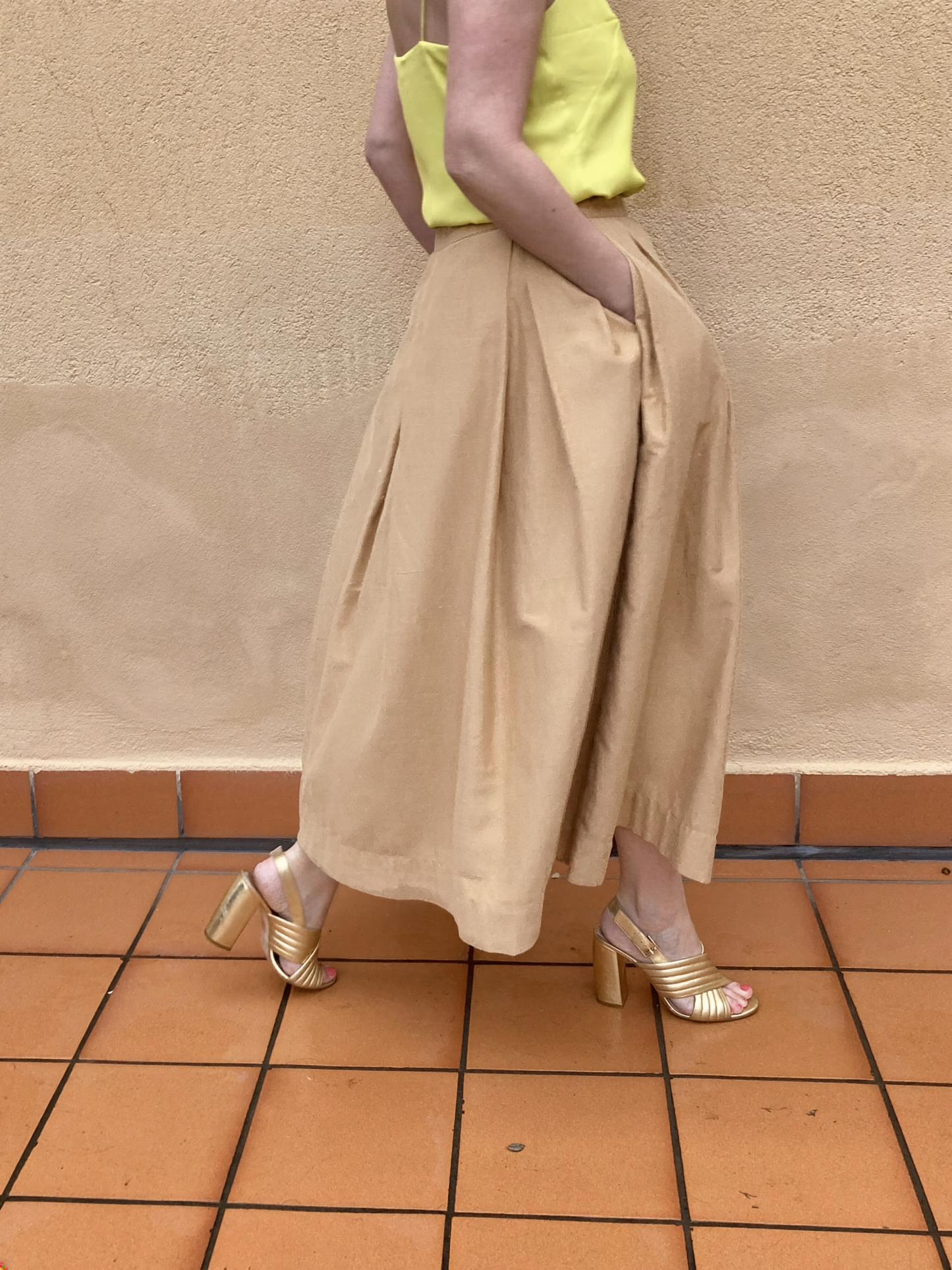 Diane full volume skirt in Champagne