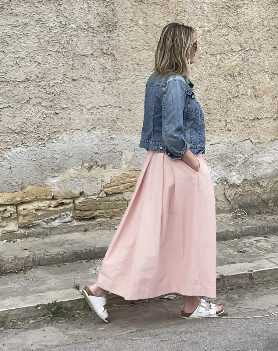 Diane full volume skirt in Rosé