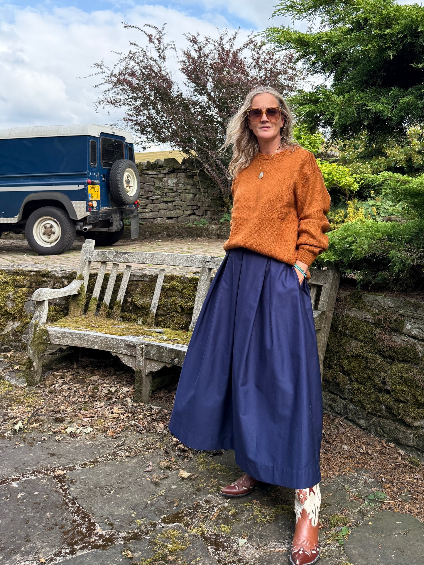 'Diane' full volume skirt in Blueberry