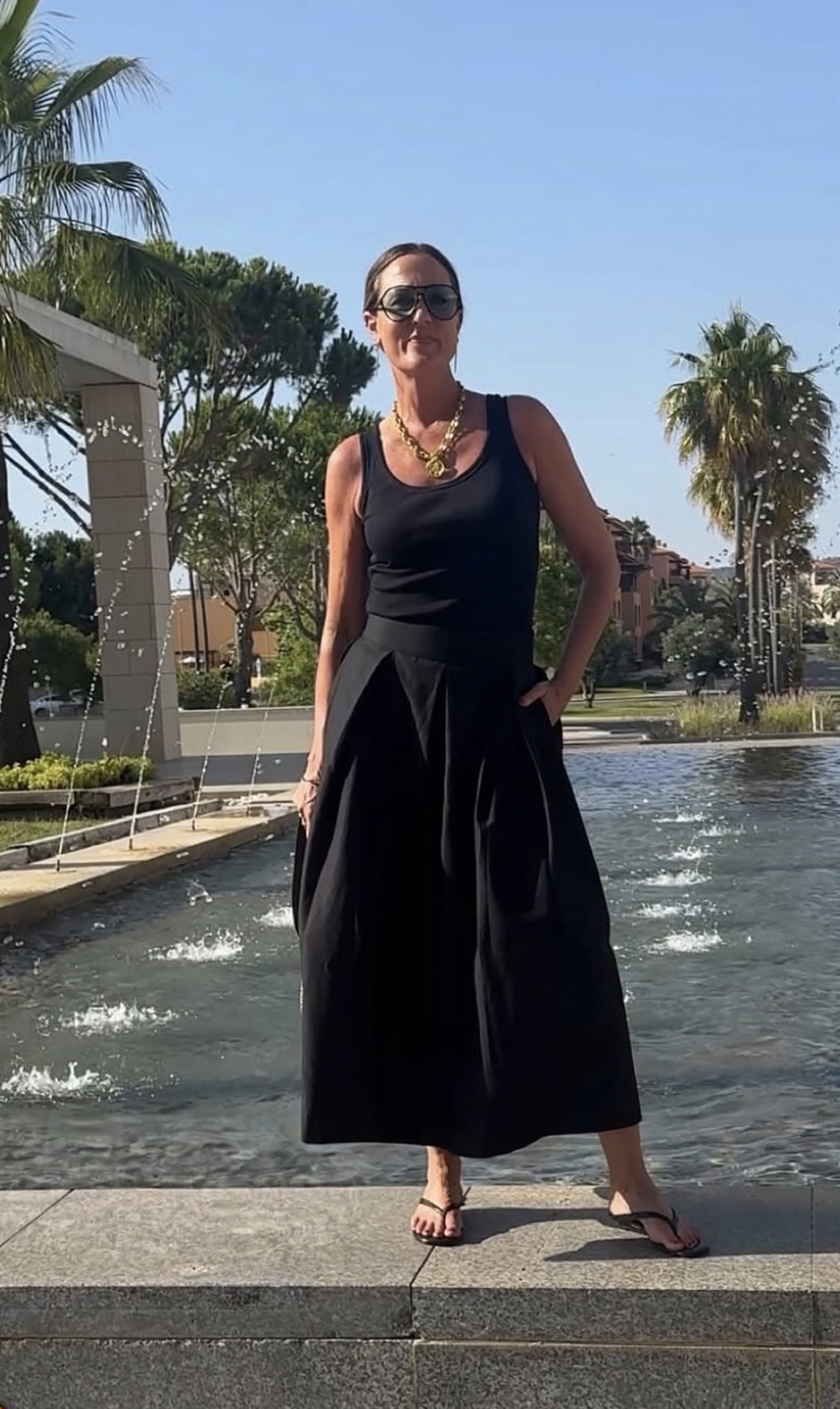 Diane' full volume skirt in Onyx